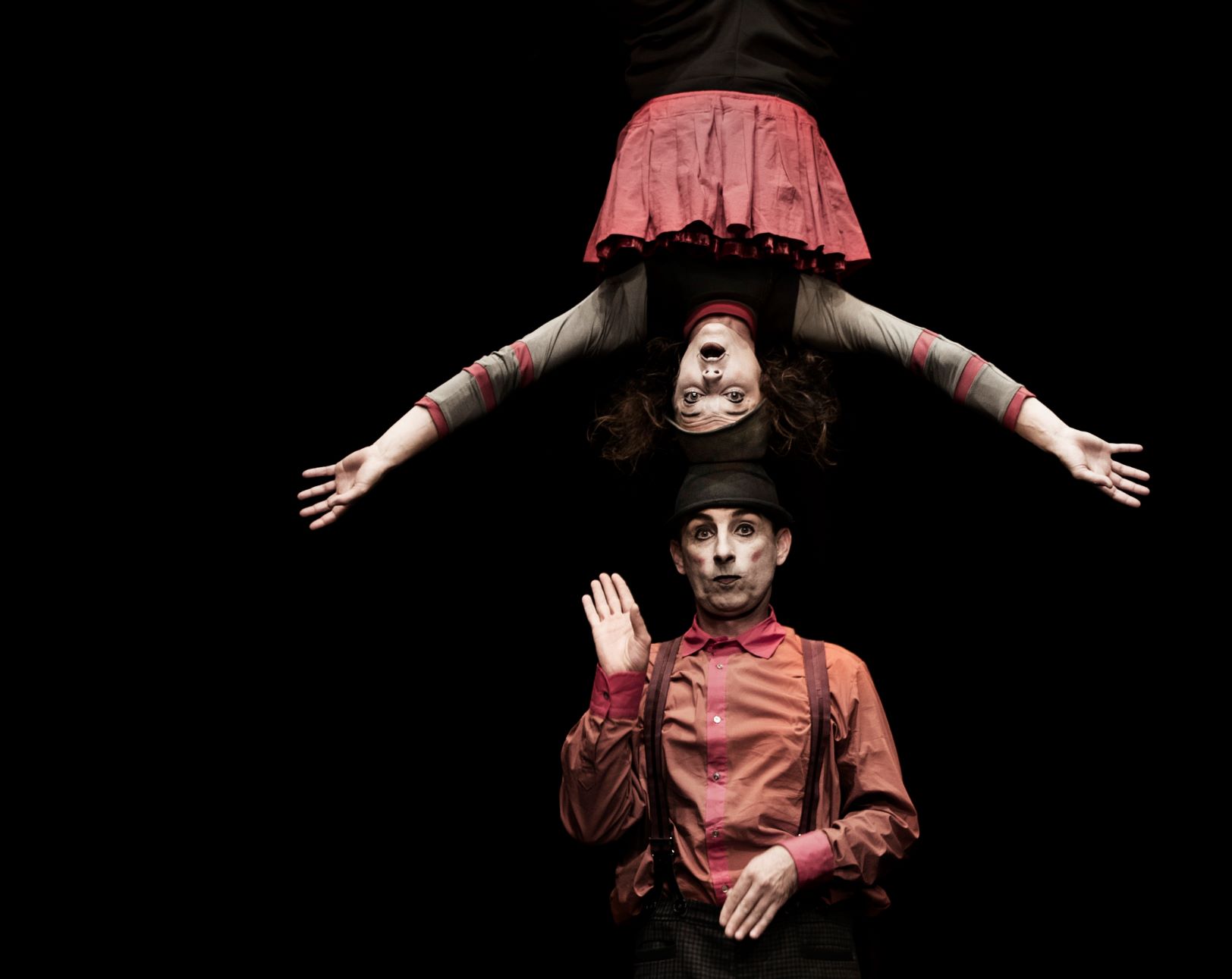 Oh Oh - Djamila Agustoni