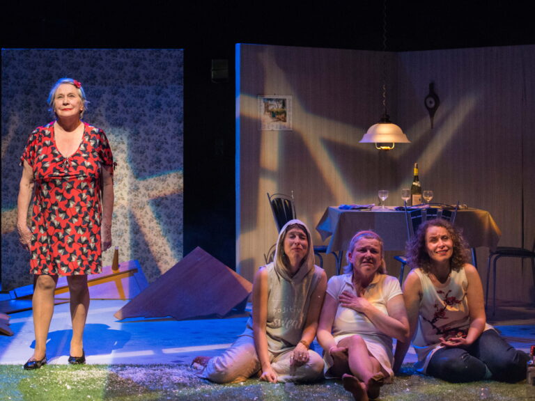 Il nous faut arracher la joie aux jours qui filent - Compagnie du Détour