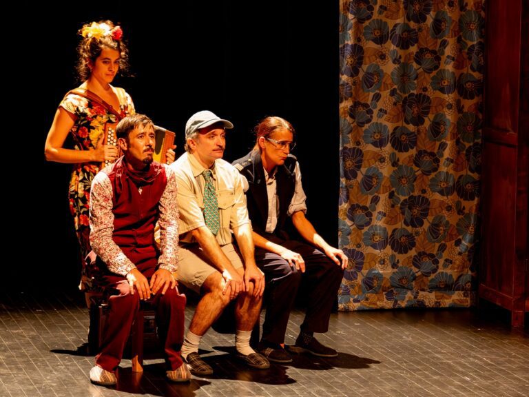 Les 3 petits vieux qui ne voulaient pas mourir - Cie Waaldé